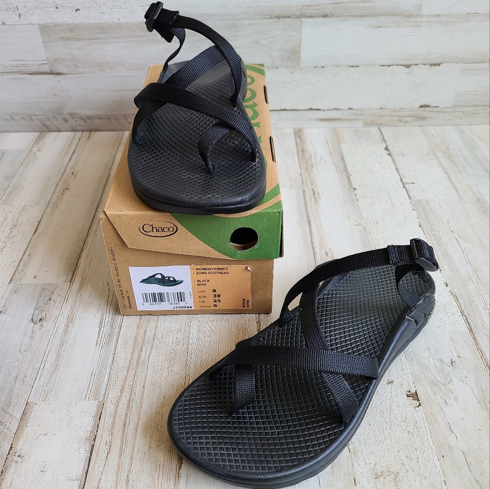 Chaco Zong Ecotread Black Strappy Slide Water Sandals